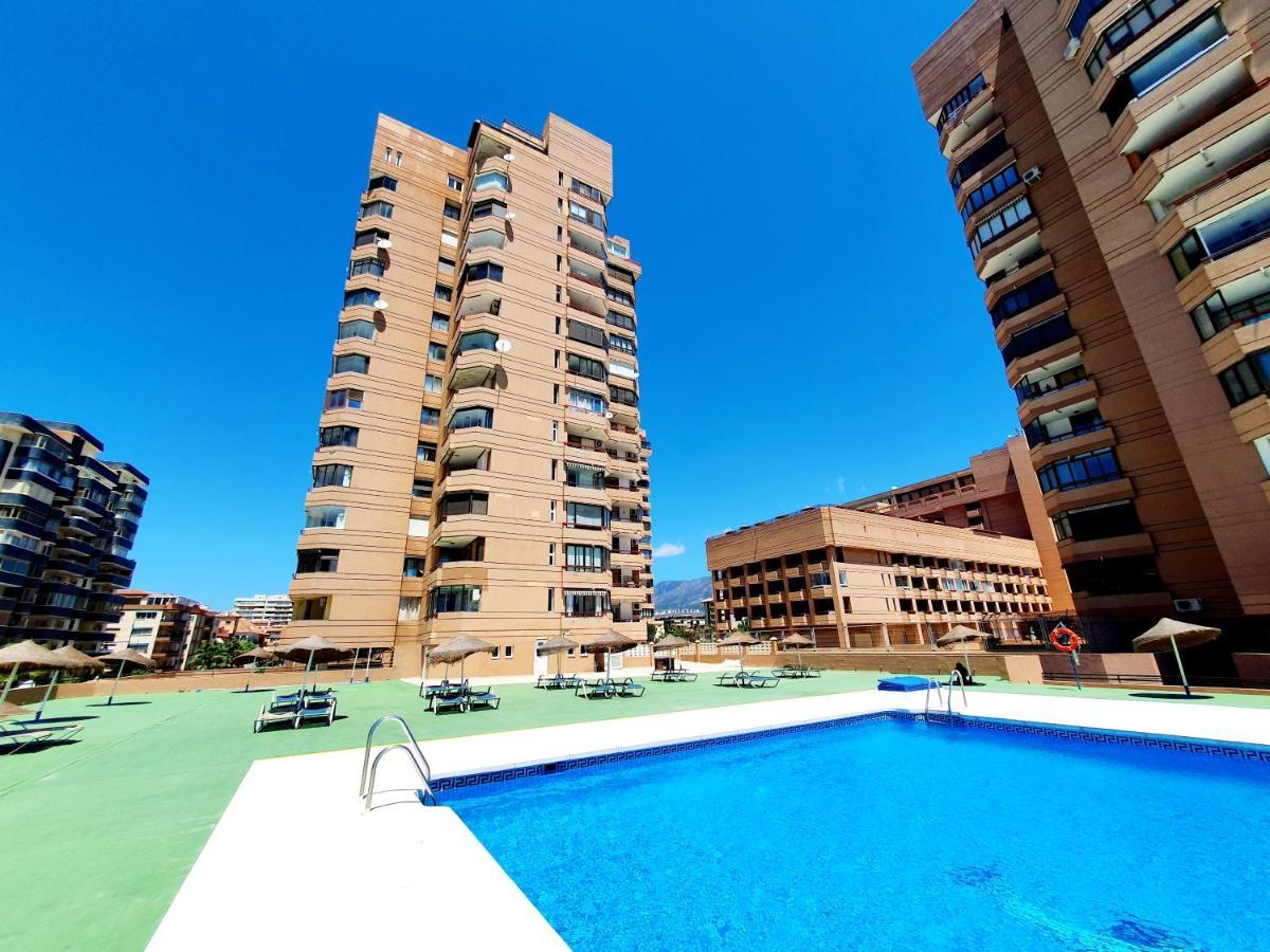 Marina Tower Appartement Fuengirola Buitenkant foto