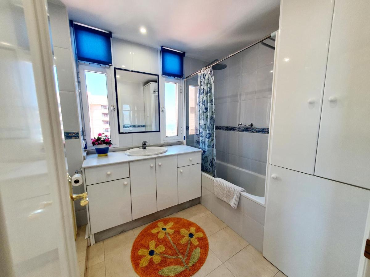 Marina Tower Appartement Fuengirola Buitenkant foto