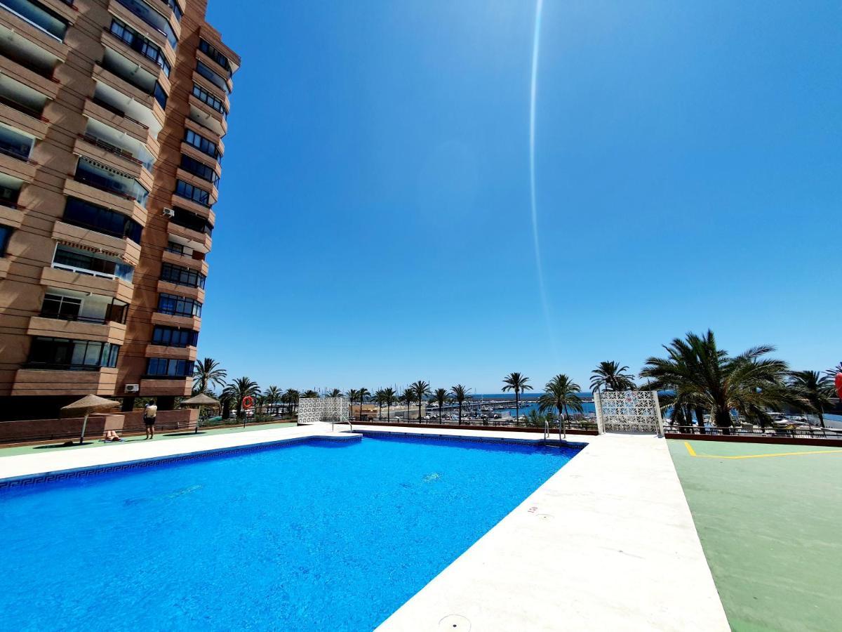 Marina Tower Appartement Fuengirola Buitenkant foto